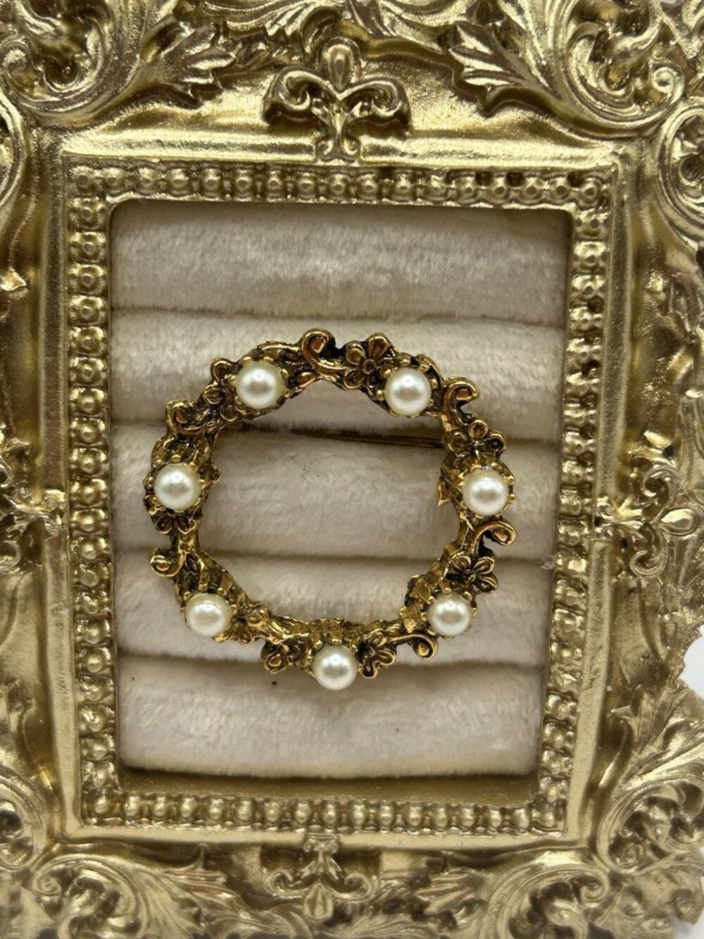 Vintage TACOA Gold Tone Floral Brooch Faux Pearl Circle 1.25" across Pin